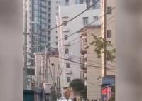 广东湛江疑地陷数幢楼倾斜 背后真相简直太意外了