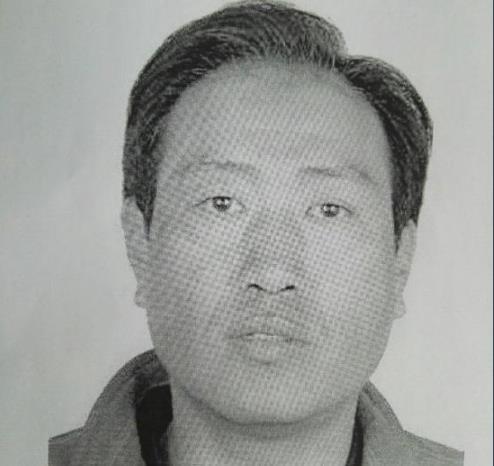 王伯伦在他是谁中扮演的角色是什么?