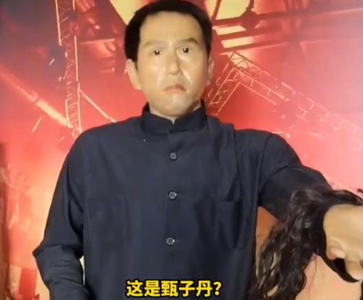 蜡像馆明星蜡像失真惨不忍睹 照片曝光直接让人大呼意外