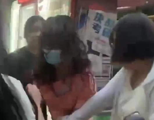 男子扮女装偷拍郑大女澡堂:系毕业生 原因竟是这样实在是太意外了