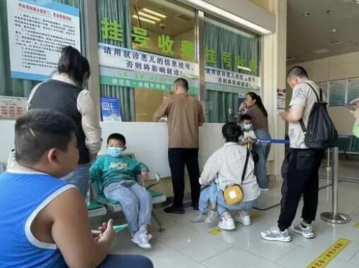 呼和浩特现雷暴哮喘 记者实探医院 如何预防?