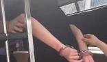 女子为离婚唆使丈夫酒驾双双被抓 网友大呼这样的女人太恶毒