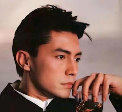 尊龙为什么不结婚生子?