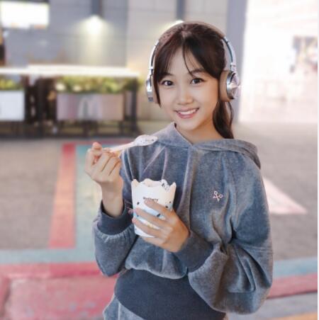黄麒麟儿出生年月 黄麒麟儿的个人资料