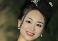 涓子个人资料简介照片及身高
