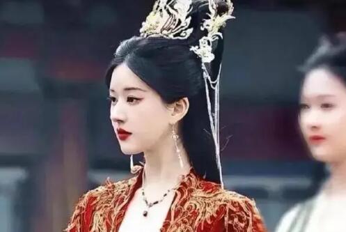 神隐凤隐和阿音是什么关系
