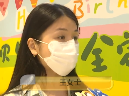 6岁女孩被西贝服务员拍照当背景图 内幕实在让人惊个呆