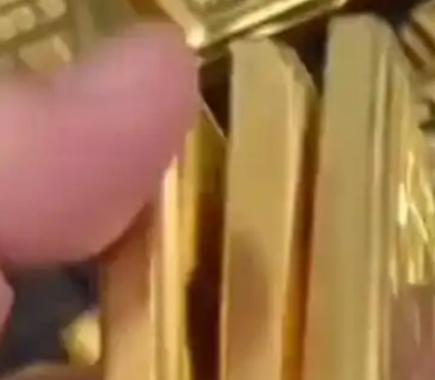 男子8公斤黄金卖了612万赚312万 究竟是怎么回事？
