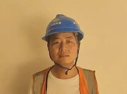 男孩骑行身亡案司机:没想过起诉高德 为什么引争议？