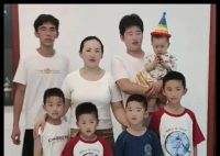 85后夫妻16年生6个儿子:想要女儿 背后真相实在让人惊愕